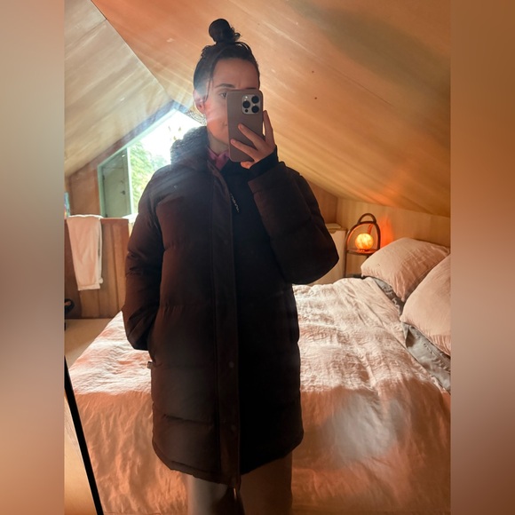 Aritzia The Super Puff Mid cliMATTE Rich Mocha Brown - Small - Picture 7 of 7